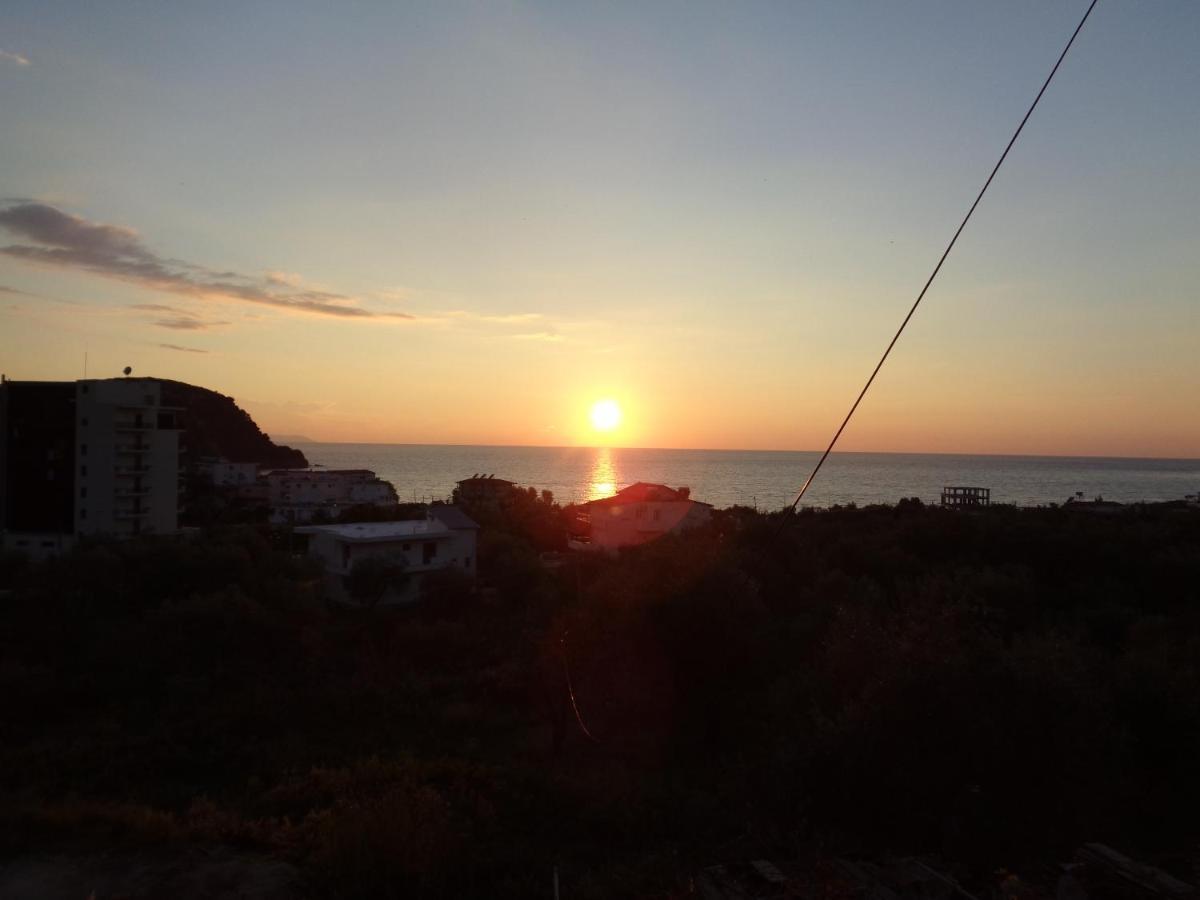 Velco Bb Himara Bed & Breakfast Екстериор снимка
